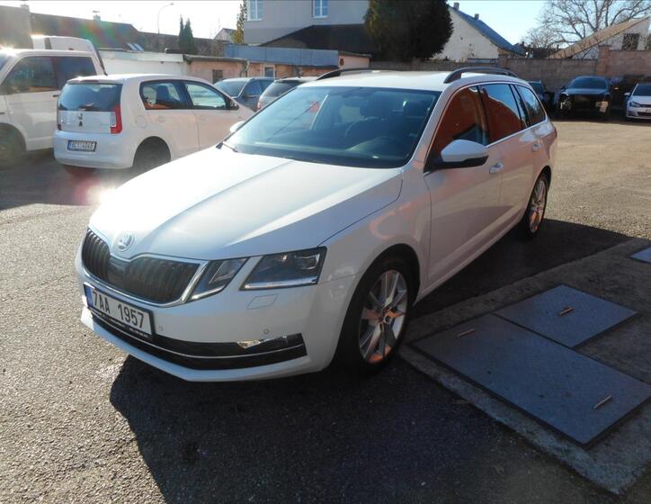 Škoda Octavia 1