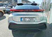 Toyota C-HR 4
