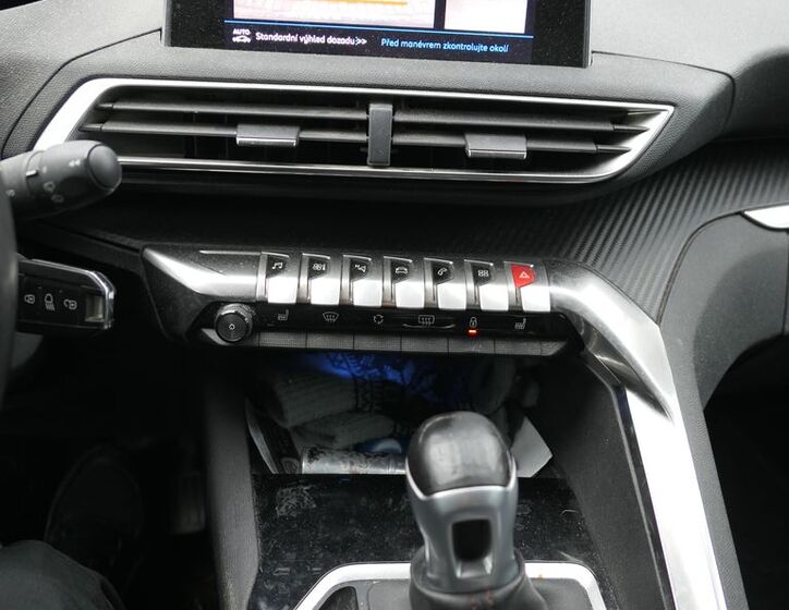 Peugeot 3008 10