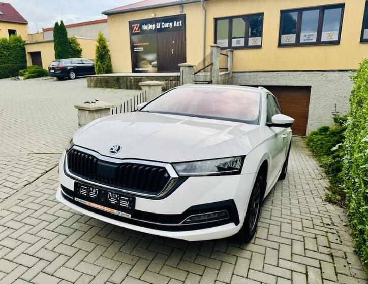 Škoda Octavia 1