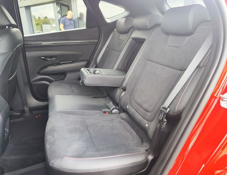Hyundai Tucson 12