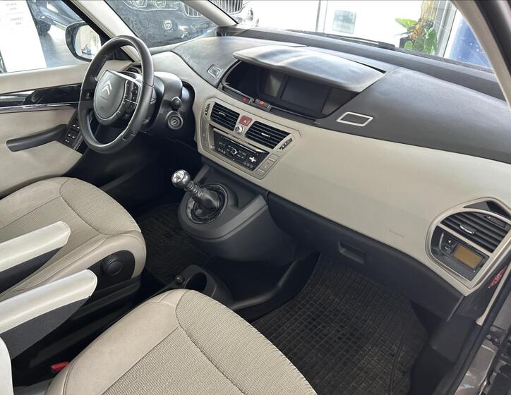 Citroën Grand C4 Picasso 9
