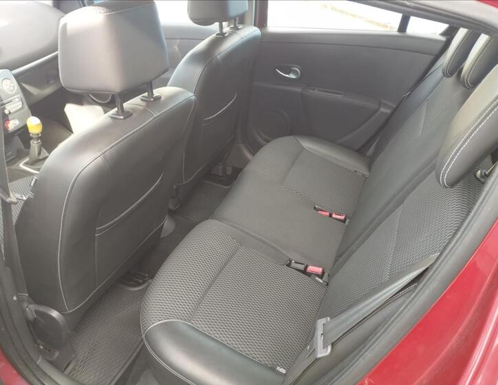 Renault Clio 10