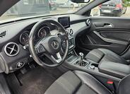 Mercedes-Benz CLA 11