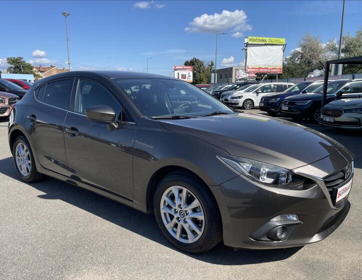 Mazda 3 3