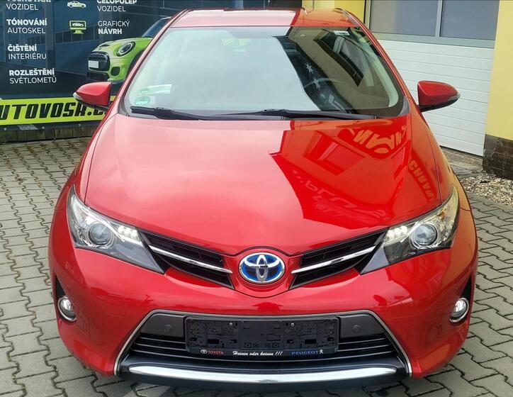 Toyota Auris 2