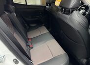 Toyota Yaris Cross 12