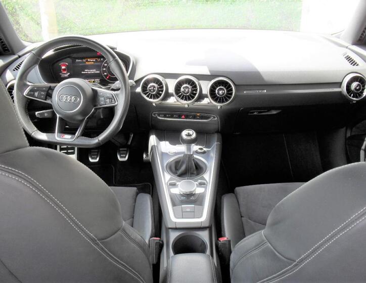Audi TT 22