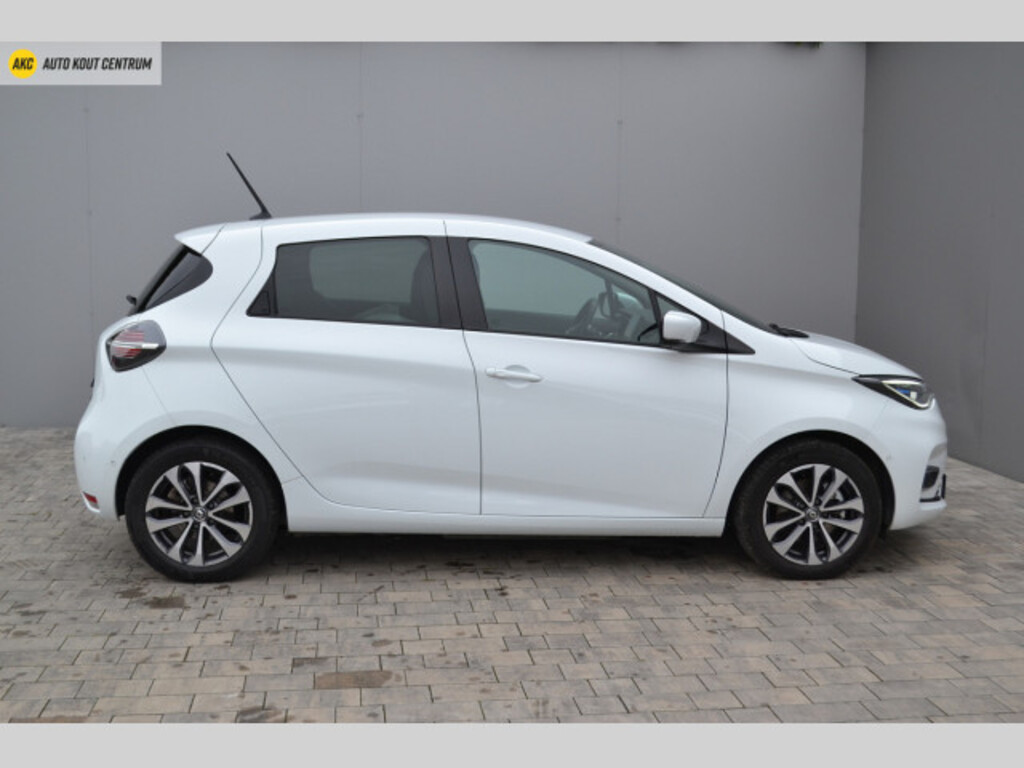 Renault ZOE 5