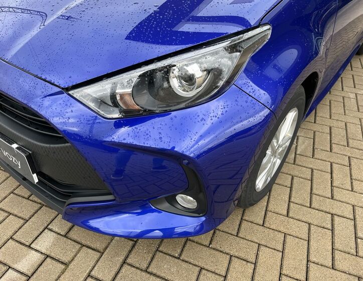 Toyota Yaris 10