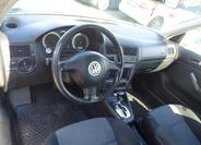 Volkswagen Golf 12