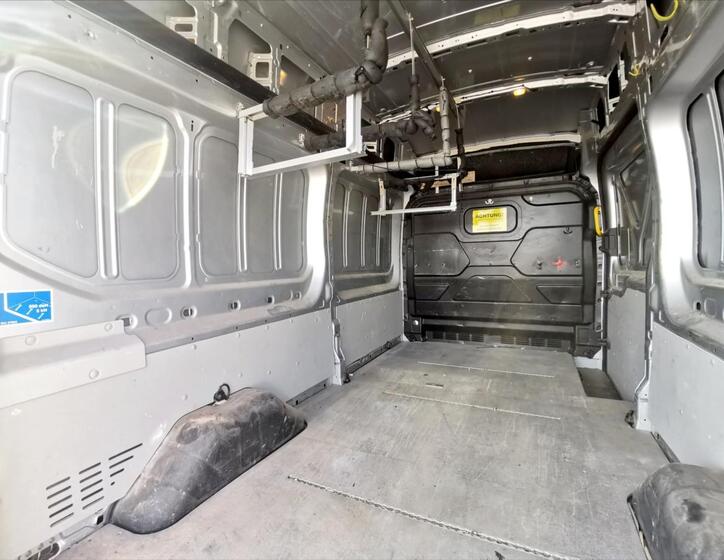 Ford Transit 17