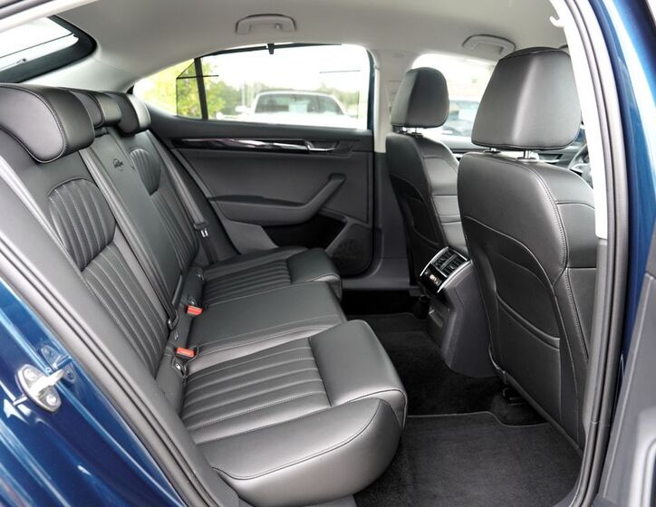 Škoda Superb 31