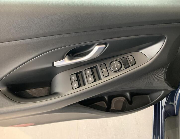 Hyundai i30 23