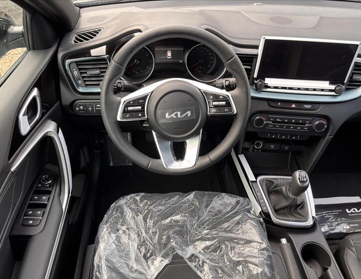 KIA Ceed 9