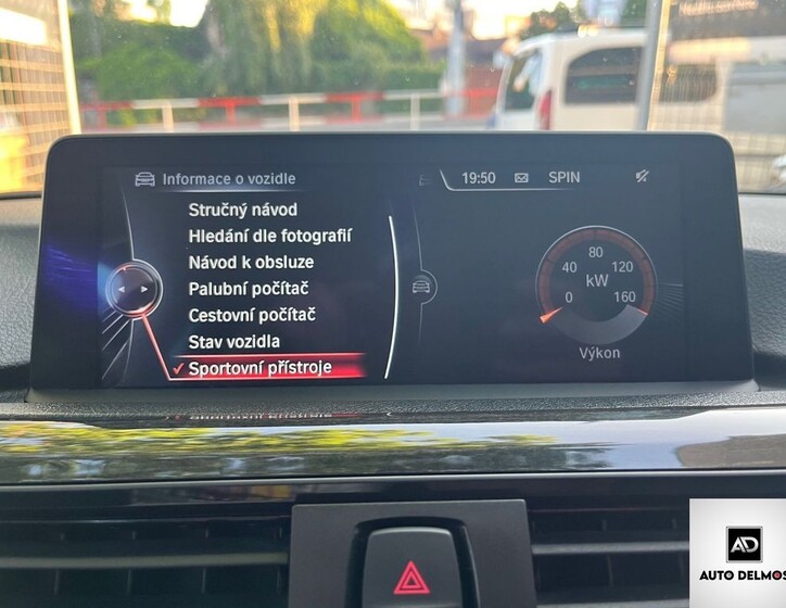 BMW Řada 3 52