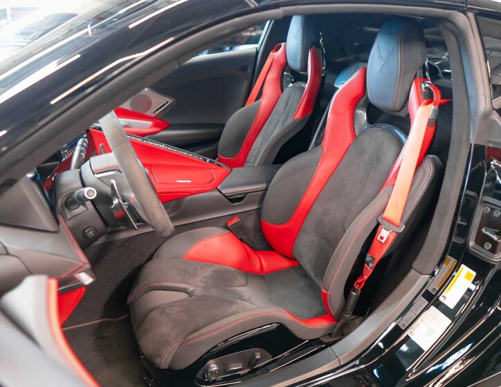 Chevrolet Corvette 13