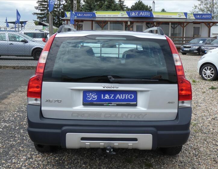 Volvo XC70 5