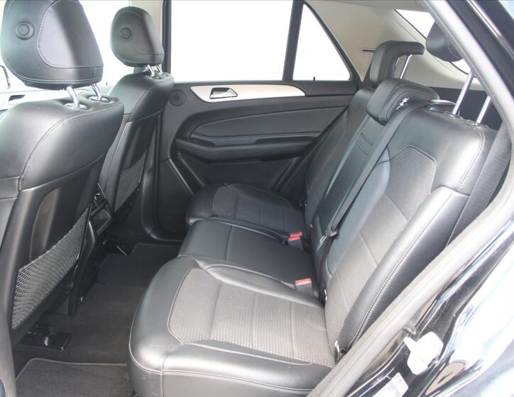 Mercedes-Benz GLE 11