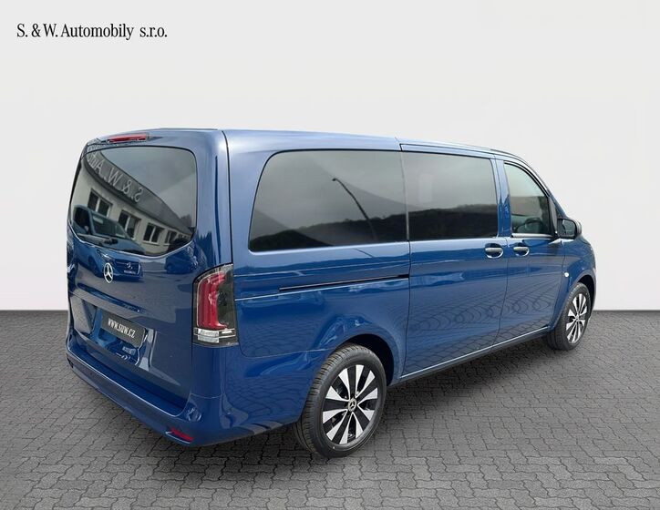 Mercedes-Benz Vito 13