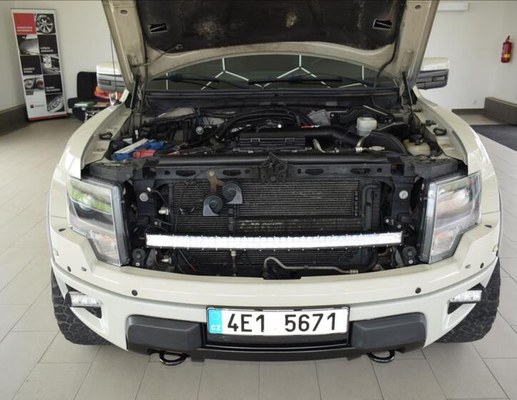 Ford F-150 38