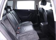 Volkswagen Passat 13