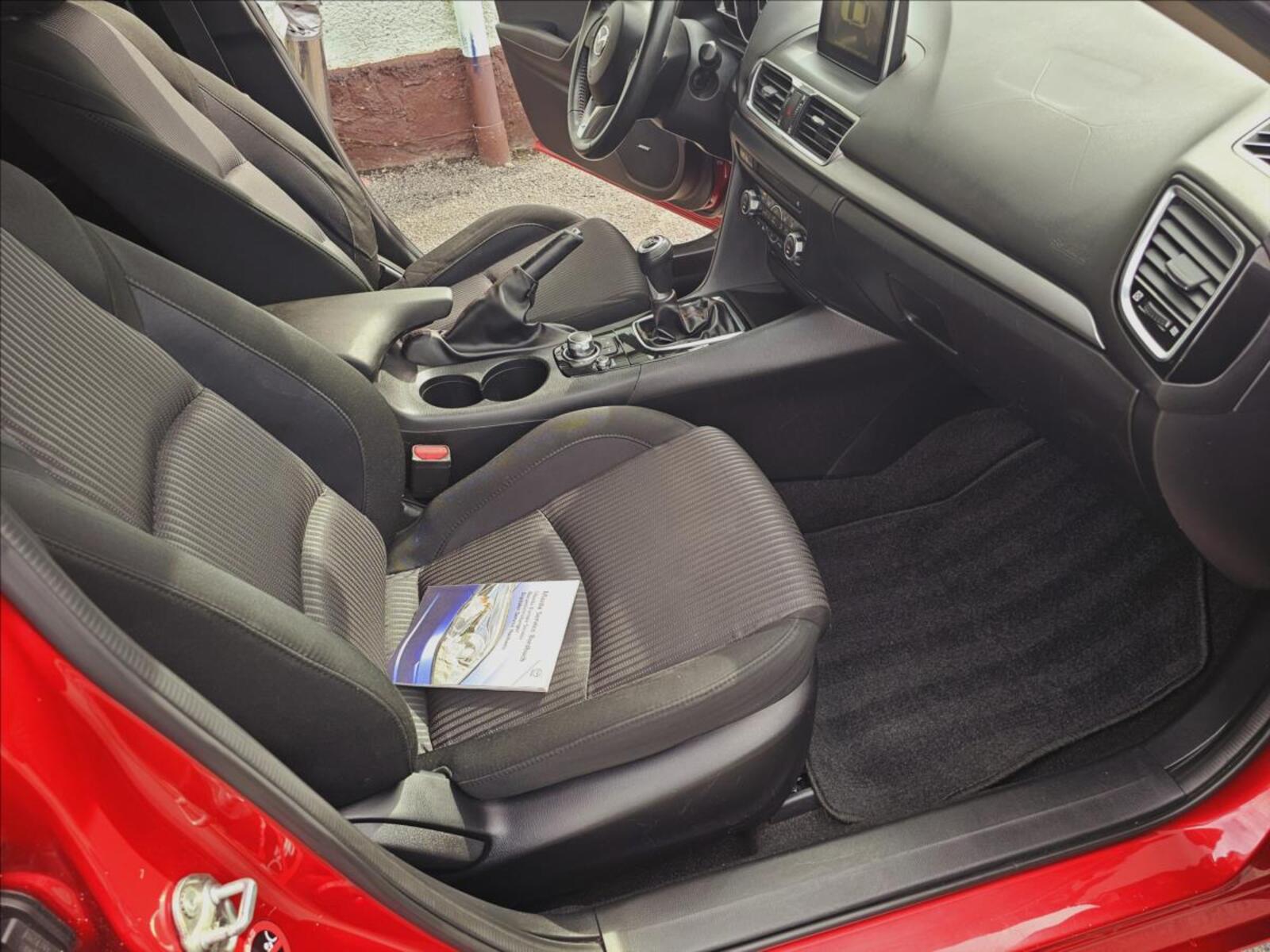 Mazda 3 38