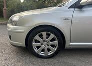 Toyota Avensis 11