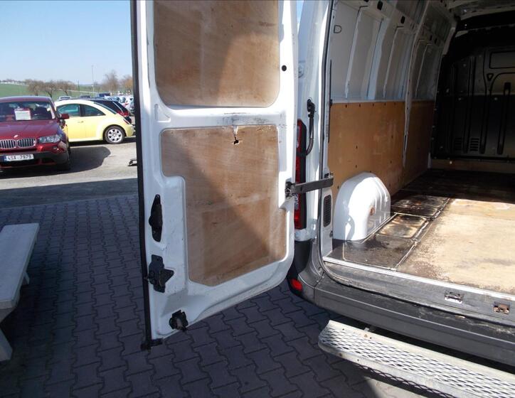 Renault Master 14