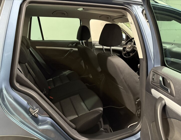 Škoda Octavia 23