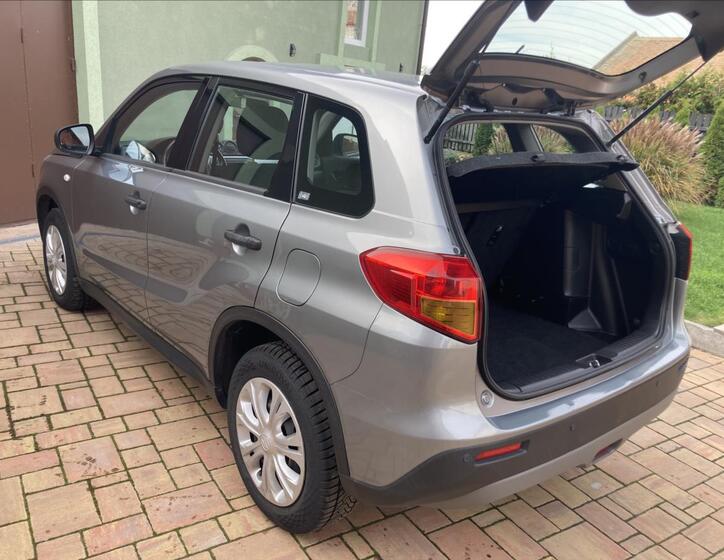 Suzuki Vitara 20