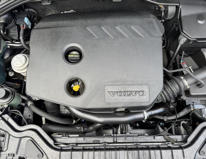 Volvo V60 36