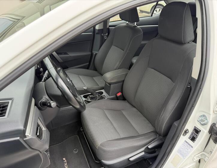Toyota Corolla 7