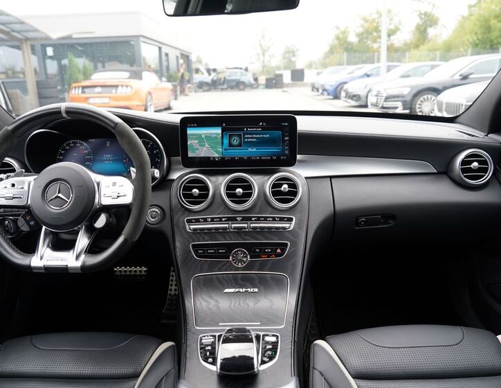 Mercedes-Benz Třídy C 24