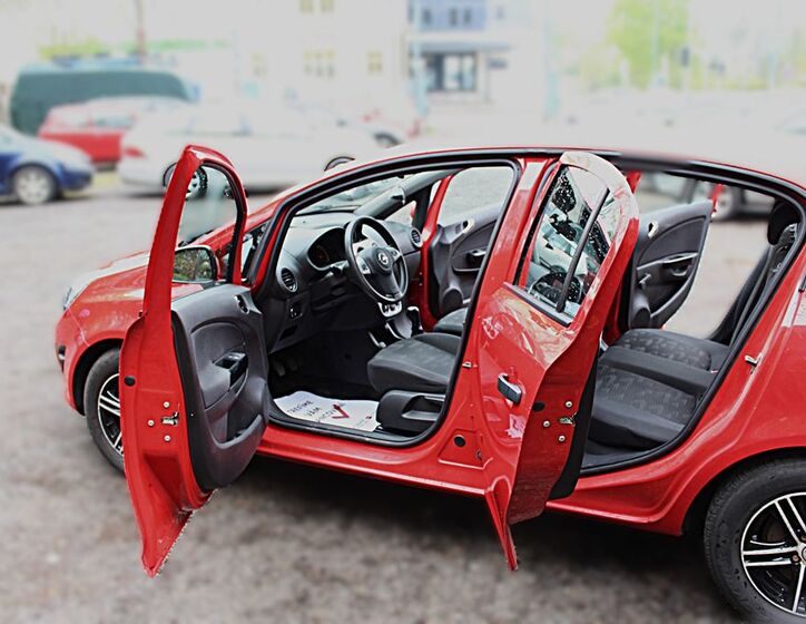 Opel Corsa 12