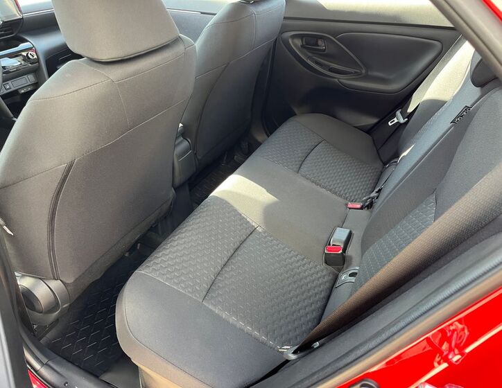 Toyota Yaris Cross 15