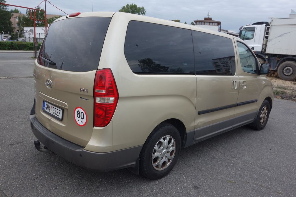 Hyundai H 1
