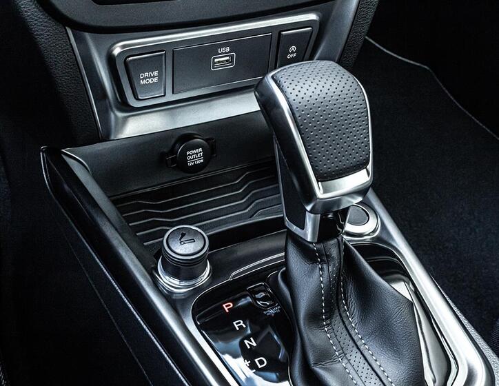 SsangYong Tivoli 15