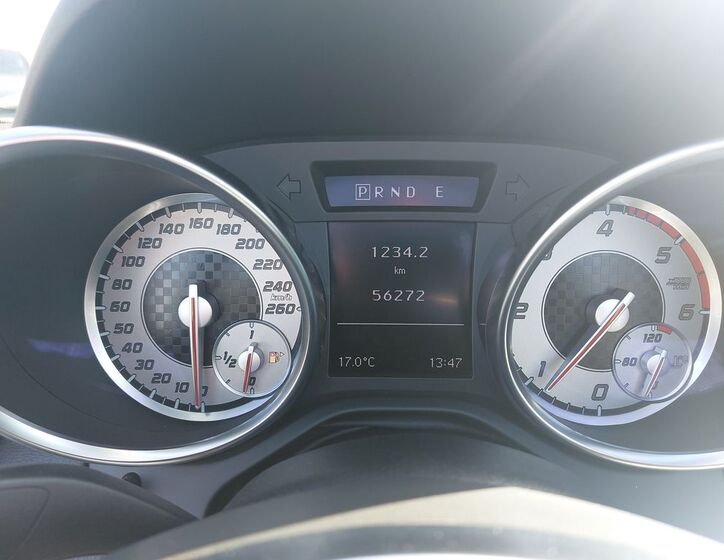 Mercedes-Benz SLK 17