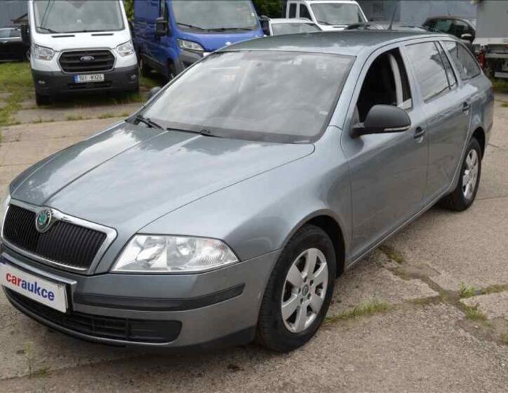 Škoda Octavia 1