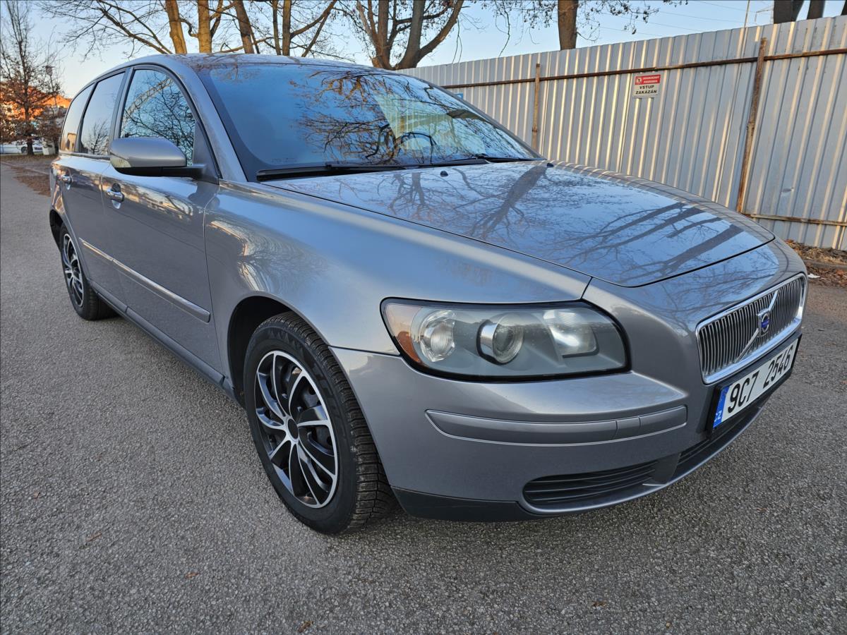 Volvo V50