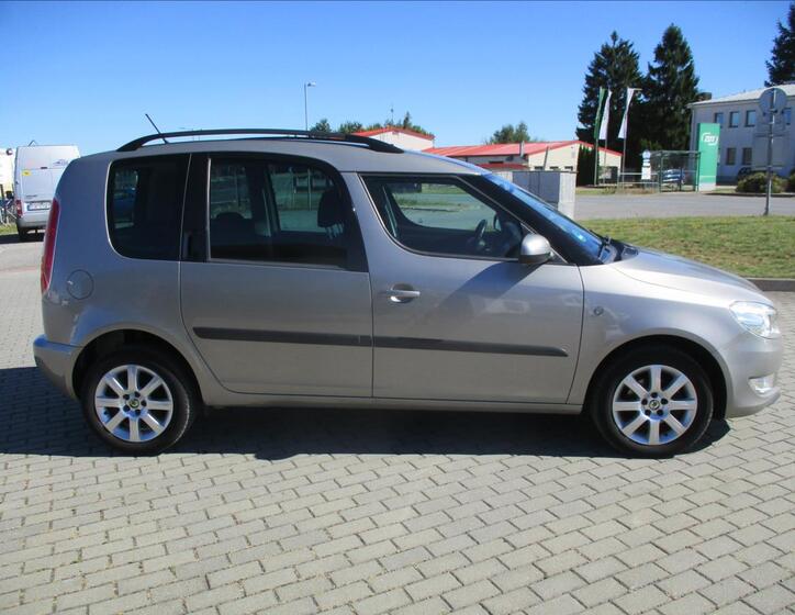 Škoda Roomster 28