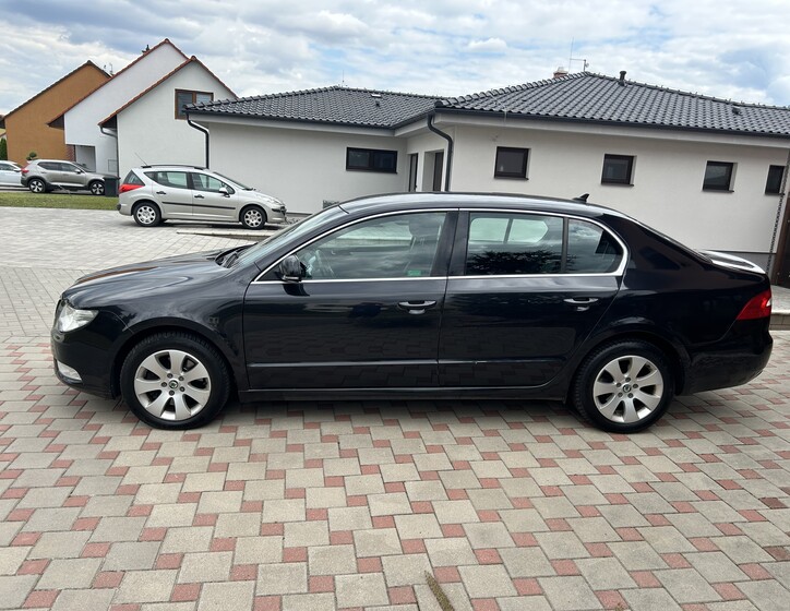 Škoda Superb 4