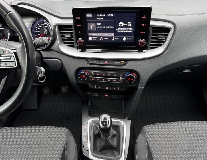KIA Ceed 16
