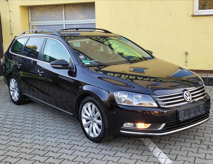 Volkswagen Passat 1