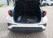 Toyota C-HR 12