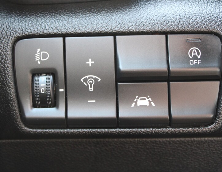 KIA Sportage 11