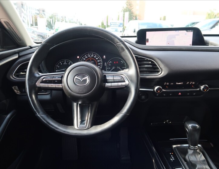 Mazda CX-30 14