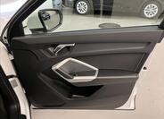 Audi Q3 26