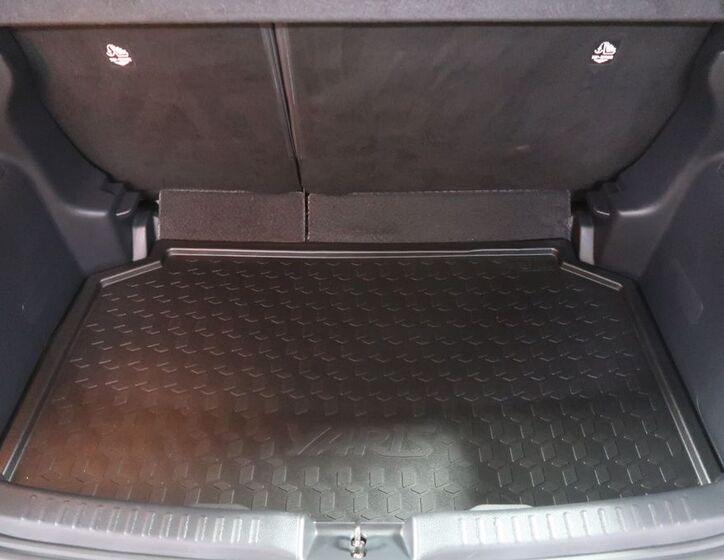 Toyota Yaris 11